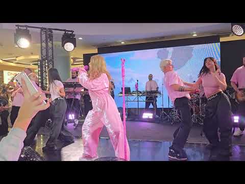 Видео: Мари Краймбрери - Иначе все это зря | ТРЦ Щелковский | 2.11.2024