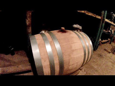 Видео: Бочки Кавказский дуб.