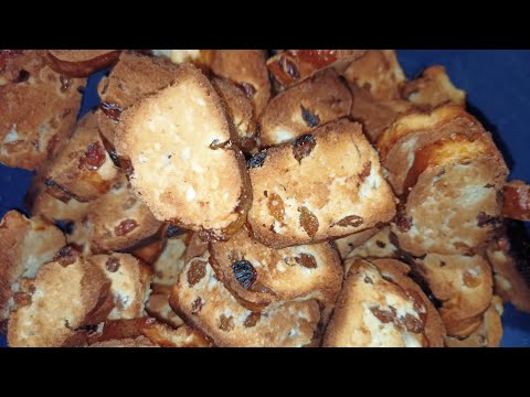Видео: Хрустящие сухари с изюмом в домашних условиях, рецепт сухарей с изюмом