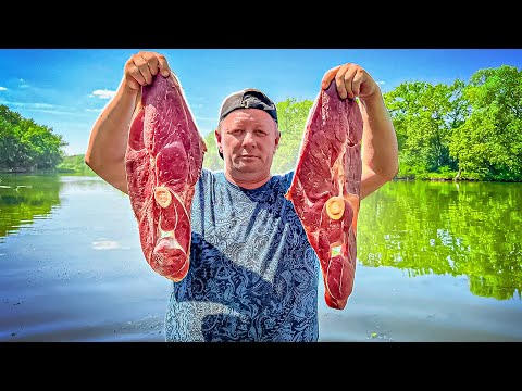 Видео: БОЛЬШОЙ КУСОК МЯСА НА КОСТРЕ ! ПРИГОТОВЬ ЕГО ТАКЖЕ  #шашлык #рецепт #мясо
