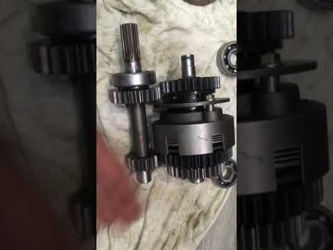 Видео: Kubota T200, T22, GT19, GT21,GT23,GT26. Одна из причин отказа привода!