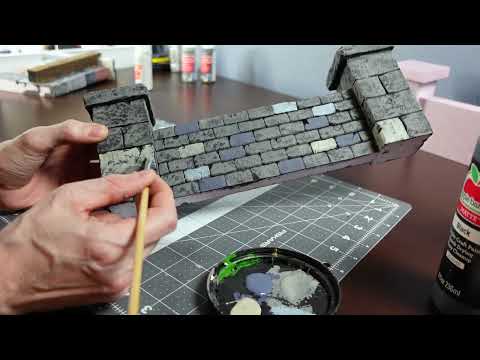 Видео: Узнайте, как сделать эту фигурку-диораму из камня (выставка игрушек, фотосъемка игрушек)