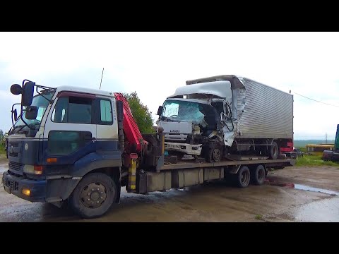 Видео: ЭВАКУАЦИЯ АВТО ПОСЛЕ АВАРИИ, МАНИПУЛЯТОРОМ.