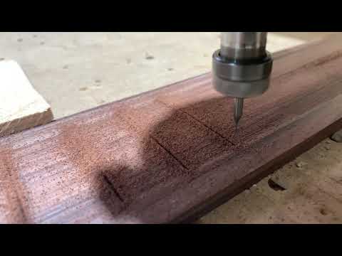 Видео: Как сделать накладку для гитары? ЧПУ. Будни гитарбилдера.