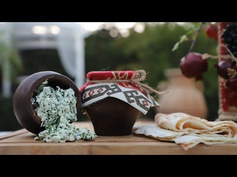 Видео: Хорац Панир - Закопанный Сыр - Армянская Кухня - Рецепт от Эгине - Heghineh Cooking Show