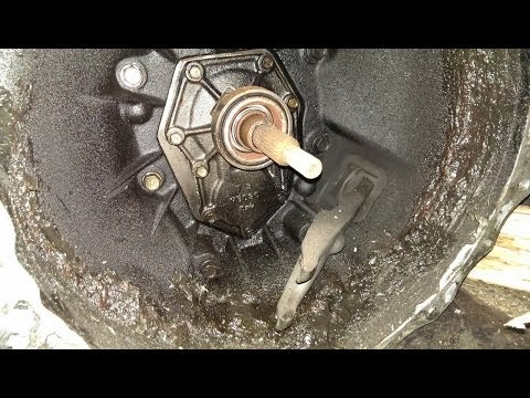 Видео: УазТех: Скрестить ежа и ужа - КПП и РК Patrol Y61 + ДВС Mercedes, ЧАСТЬ 1