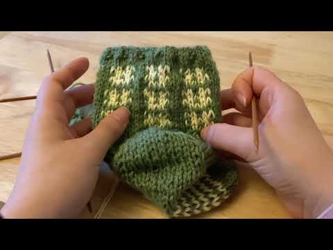 Видео: Жаккард для носков на 5 спицах