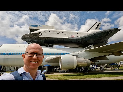 Видео: Подробный тур по Boeing 747, который перевозит орбитальный челнок.