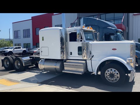 Видео: 2021 Peterbilt 389 обзор и тестдрайв / автоподбор ￼