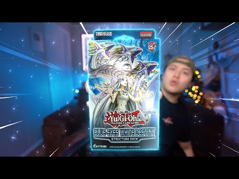 Видео: ЛУЧШАЯ КОЛОДА YU-GI-OH! STRUCTURE ВСЕХ ВРЕМЕН - Открываем новую BLUE-EYES White Destiny от KAIBA!