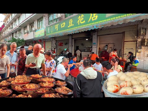 Видео: Чэнду, Китай | Что готовят на деревенском рынке в Китае? Ты должен это увидеть!