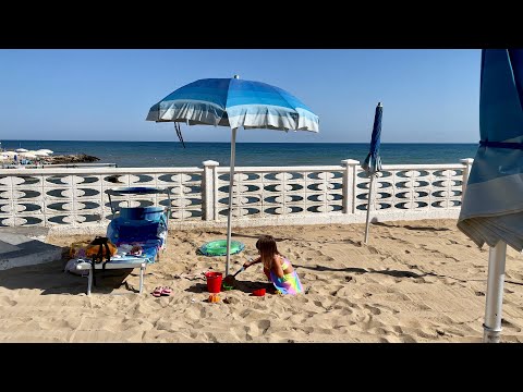 Видео: ИТАЛИЯ СЕГОДНЯ 🇮🇹 Маленький уютный песочный пляж в Бари