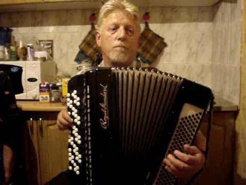 Видео: Баянисты от Бога играют для души.