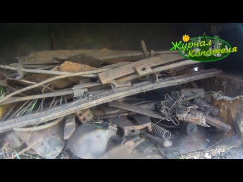 Видео: ПРОГУЛКА С МЕТАЛЛОИСКАТЕЛЕМ ВДОЛЬ ПОЛЕЙ В ЖАРУ! Коп металлолома