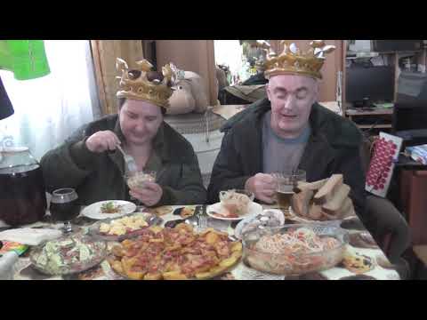 Видео: MUKBANG RUSSIA|ФуНчОзА пО КоРеЯнСкИ|ДоЛбЛёНкА Из МоЛоДыХ цУкКиНи|ЛеТнИй СаЛаТ|СеЛьДь,ПиВаС и ЛжЕКвАс