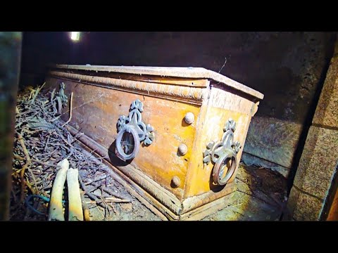 Видео: СТОЛЕТНИЙ ГРОБ, ПРЕКРАСНО СОХРАНИЛСЯ, но откуда взялись КОСТИ?