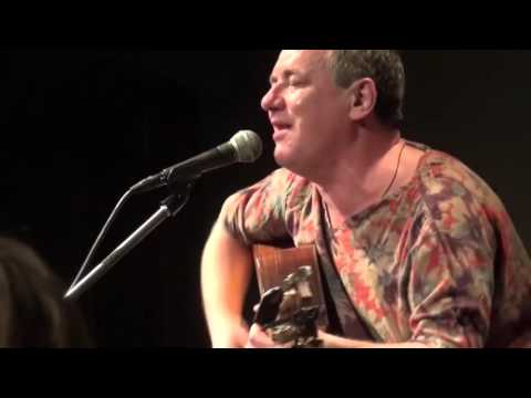 Видео: Леонид Фёдоров - 02. На краю (Spīķeru koncertzālē, Riga, 30.04.16)