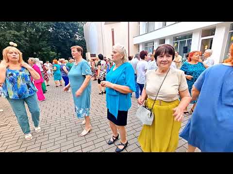 Видео: 27.07.25г... "Когда Мы были Вместе"... звучит на Танцполе в Гомельском парке... 