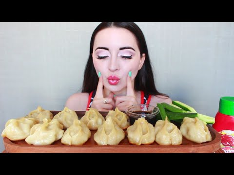 Видео: ВСЕ БЛОГЕРЫ ЗАПЕЛИ /MUKBANG asmr / МАНТЫ С СОЕВЫМ СОУСОМ Ayka Emilly
