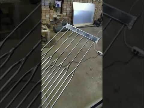 Видео: комбайн для клюквы, версия неполная но думаю поймёте как делать, пишите сообщения кому нужна полная