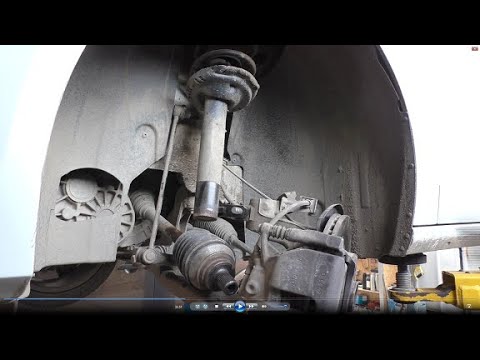 Видео: Замена подшипника и опоры передней левой стойки на AUDI A3 1,4  АУДИ А3 2015