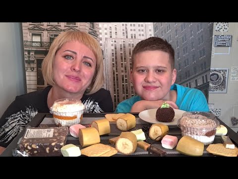Видео: МУКБАНГ СЛАДОСТИ СО ВКУСОМ МАНГО 🥭 И ШОКОЛАДА 🍫 ПИРОЖНОЕ КАРТОШКА ЩЕРБЕТ #mukbang #eating #no #семья