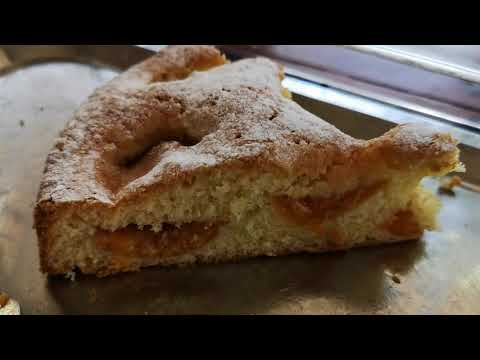 Видео: Работаю в кафе. Пирог - хит сезона. Прошлогодние герани. Белка.