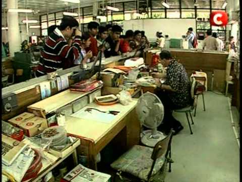 Видео: В поисках приключений - Кения, Сингапур, Греция