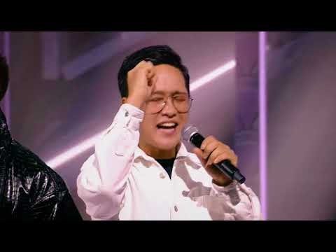 Видео: ГРУППА «THE JIGITS». "В эту ночь"