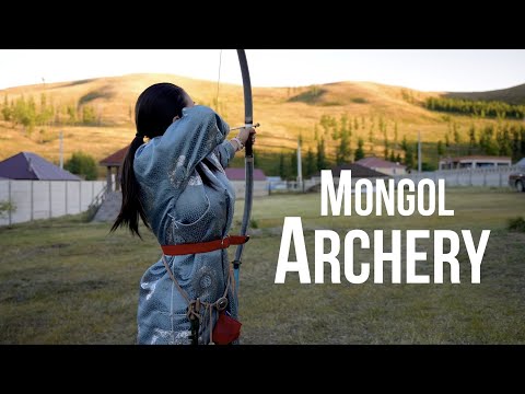 Видео: Mongolian Archery - Монгол сурын харваа