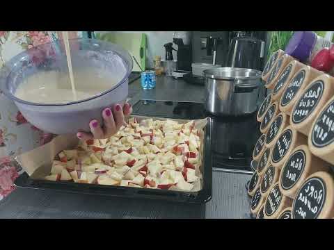 Видео: Яблочный пирог с сгущёнкой 