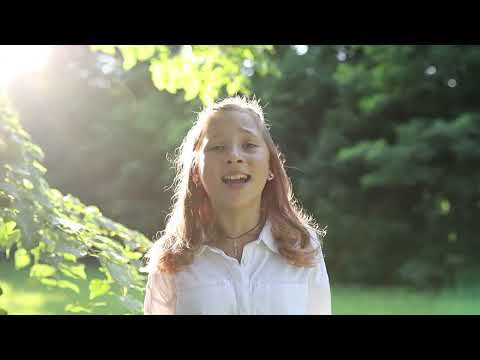 Видео: Дяченко Діана   "Хочу жити без війни"