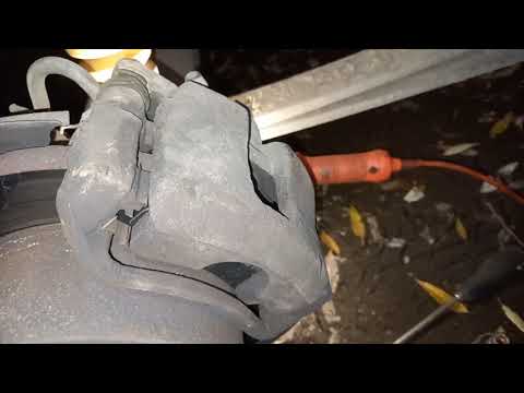 Видео: Замена задних  тормозных колодок Peugeot Boxer, Citroen Jumper, Fiat Ducato 250 кузов