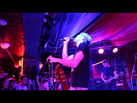 Видео: Валентин Стрыкало - Кладбище самолётов