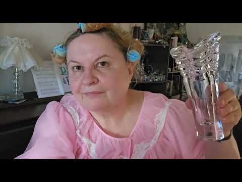 Видео: ПРИЯТНЫЕ ПОКУПКИ СРАЗУ ПОСЛЕ ВАННОЙ,ХРУСТАЛьНАЯ ВАЗА, ЧАСИКИ, РАСПАКОВКА КАРТЫ ТАРО #болталка