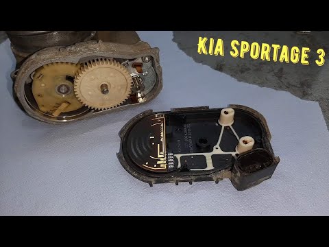 Видео: Не реагирует на педаль газа / Гуляют обороты Kia Sportage 3