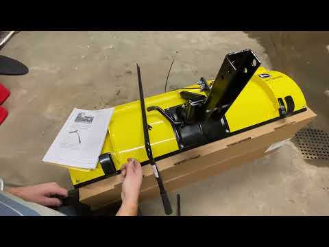 Видео: Отвал John Deere 46 дюймов; сборка и установка