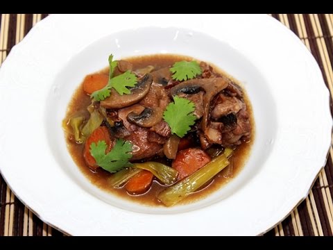 Видео: Кок о ван / Coq au vin