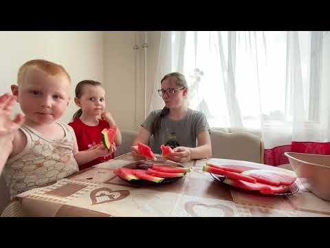 Видео: Мукбанг 😍первый арбузик 🍉