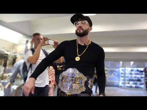 Видео: Первый UFC в Москве. GUCCI сломал позвоночник.