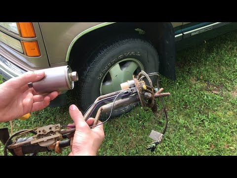 Видео: Установка топливного насоса gmc chevy truck (1988-1995 c/k 1500 2500 3500 4.3 5.0 7.4l) 89 90 91 ...