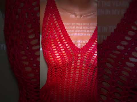 Видео: Пляжное платье #crochet #knitting #dress #handmadeknitting #fashion #вязаниекрючком #крючком