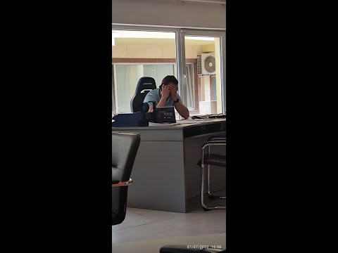 Видео: От Разказвачът Don Brutar: Кражбата на един лаптоп