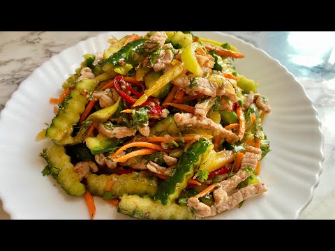 Видео: Вкусный салат из огурцов - ВЕЧА по корейски | Рецепт корейского теплого салата из огурцов и мяса