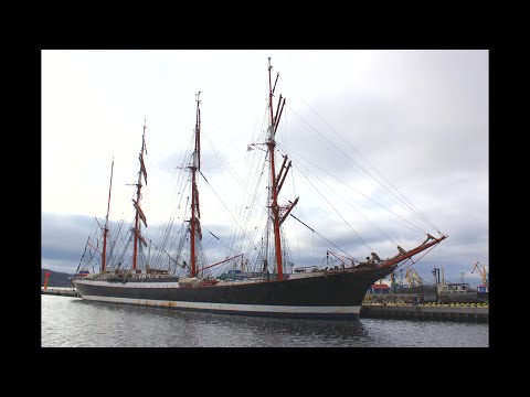 Видео: Барк СЕДОВ в Мурманске