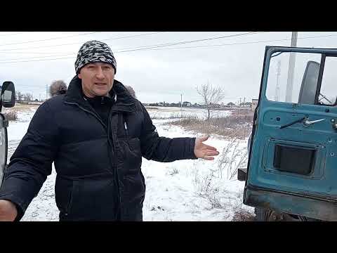 Видео: Оживление брошенного ЗИЛа. Едем на спущенном колесе.Russian old truck ZIL-130 cold start.