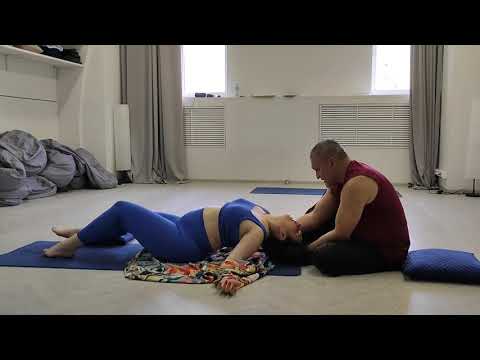 Видео: Индивидуальная тантра сессия. Тантрическая волна у девушки.