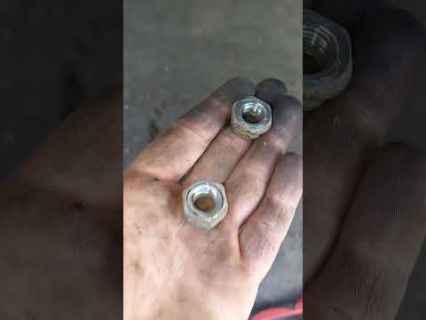 Видео: Замена пыльника рулевой тяги Opel Vectra b , рулевая тяга опель вектра , ремонт рулевой вектра б