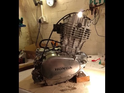 Видео: Восстановление двигателя Honda xl250s (часть 2)
