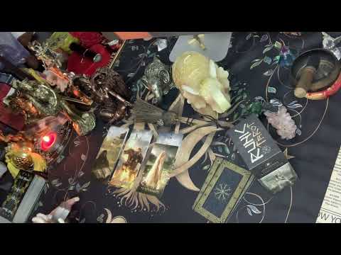 Видео: СВЕЖИЕ СПЛЕТНИ О ВАС #tarot #бесплатноегадание #таро #гадание #магия